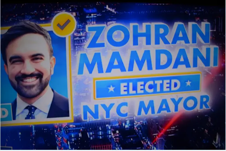 Young Communist Mamdani Becomes New York Mayor: Beats Cuomo / Sliwa.